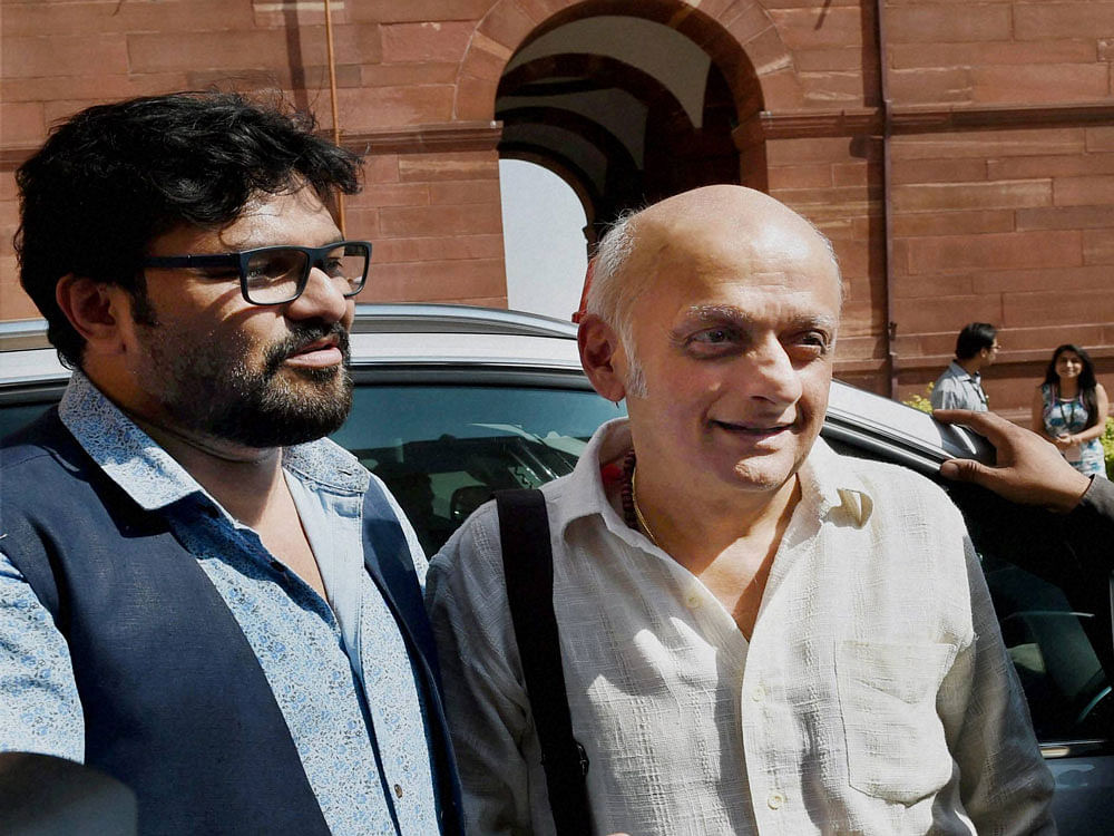 Film & Television Producers Guild of India president Mukesh Bhatt, Apoorva Mehta from Dharma Productions, which is behind 'Ae Dil Hai Mushkil' led a film fraternity delegation and met Singh here today to discuss the smooth release of the film. PTI photo