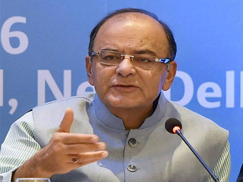 Finance Minister Arun Jaitley today asked the private sector to loosen its purse strings to make the most of the demand uptick following a good monsoon and softer rates due to controlled inflation. PTI FIle Photo