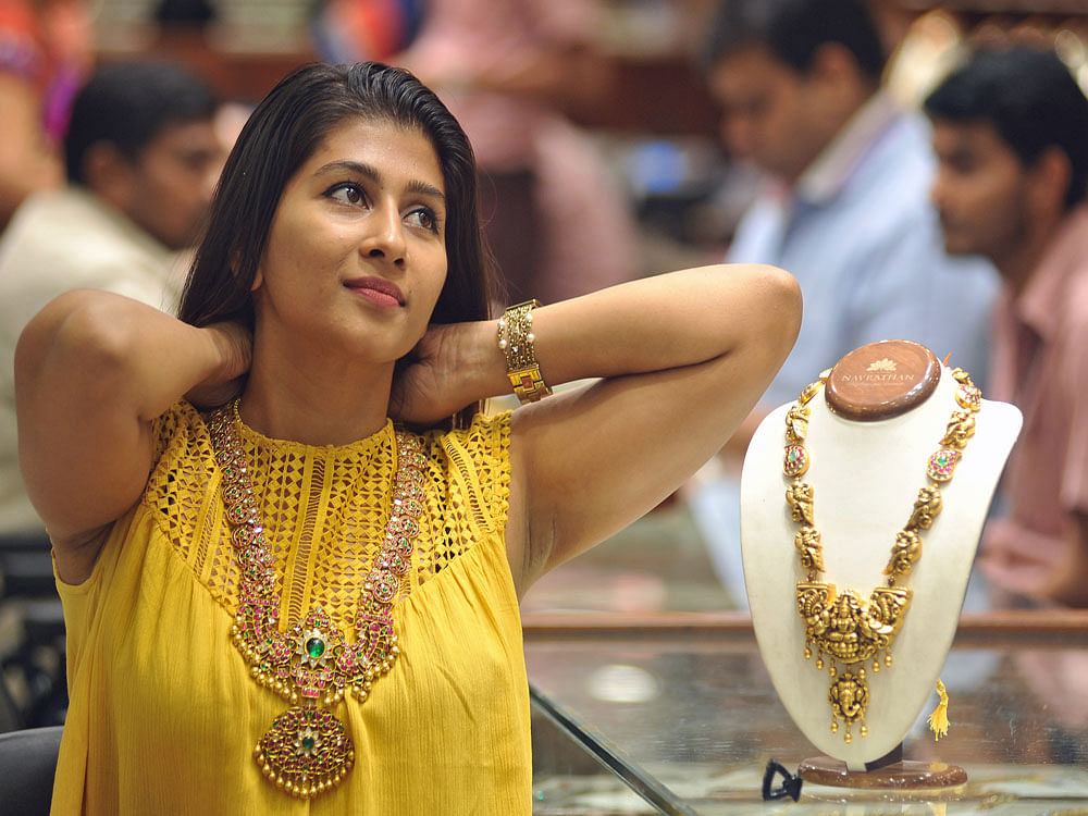 Jewelsify.com founder Hardik Kapoor said the company expects triple-digit growth rate this time compared to last Dhanteras. There has been a drastic rise in diamond jewellery sale and customer's preference has shifted from gold bars to diamond jewellery, he added. DH file photo