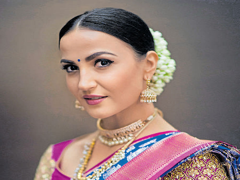 Elli avram, Actor