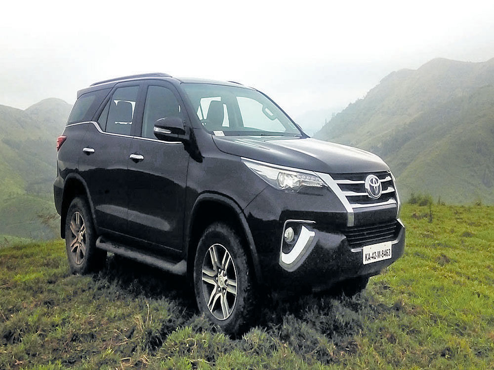 The Toyota engineering team headed by Hiroki Nakajima - Fortuner Executive Chief Engineer and Managing Officer - has put in a lot of efforts to bring in enough change in the design department as the car looks sleeker than before. The 2016 Toyota Fortuner is built on the highly-modular Toyota New Generation Architecture (TNGA) platform.