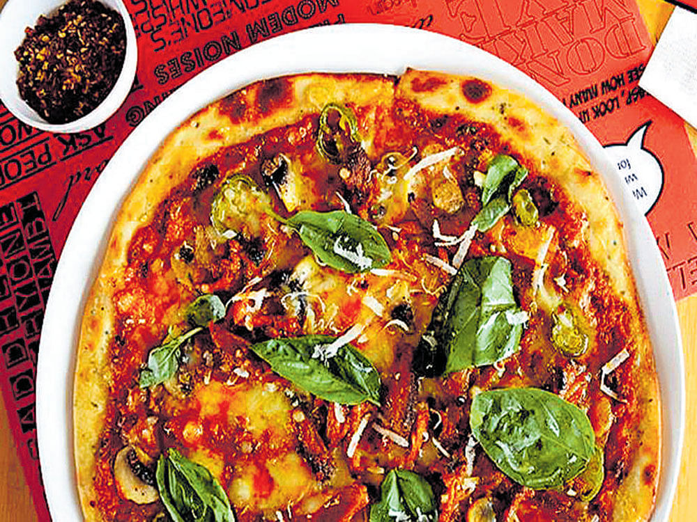 delicious 'Mushroom and jalapeno pizza'.