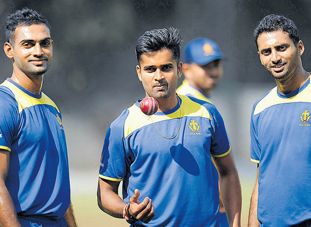 Opener R Samarth emerged Karnataka's top ru-getter this season, topping 700 runs while S Arvind and skipper R Vinay Kumar remained their mainstays in bowling. DH File photo