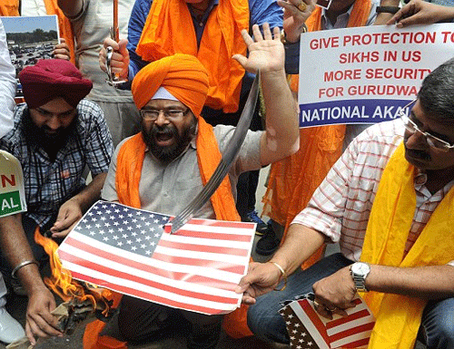 NYPD to allow Sikh officers to wear turbans, beards. AP file photo