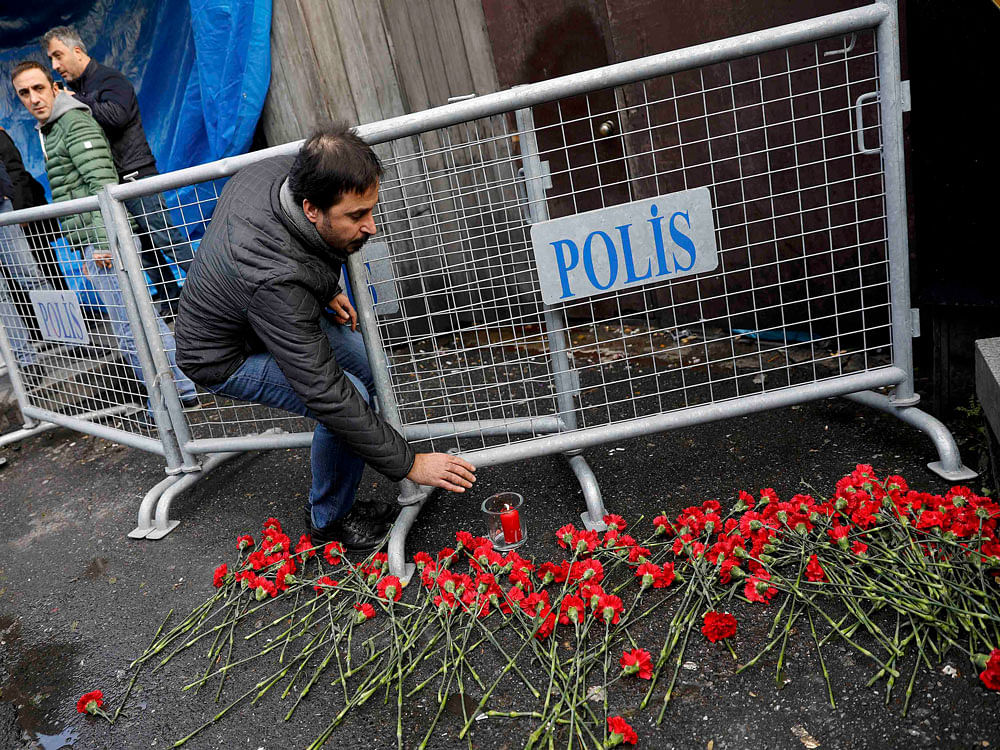A man lays flowers outisde the Reina nightclub by the Bosphorus, which was attacked by a gunman, in Istanbul, Turkey, January 1, 2017. REUTERS