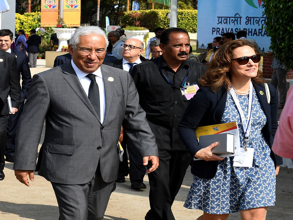 Portugal Prime Minister Antonio Costa with his associates walk freely after the Prime Minister Narendra Modi left the venue of 14th Pravasi Bharatiya Divas Convention organised by the Ministry of External Affairs at Bengaluru International Exhibition Center, outskirts of Bangaluru city on Sunday. DH Photo.