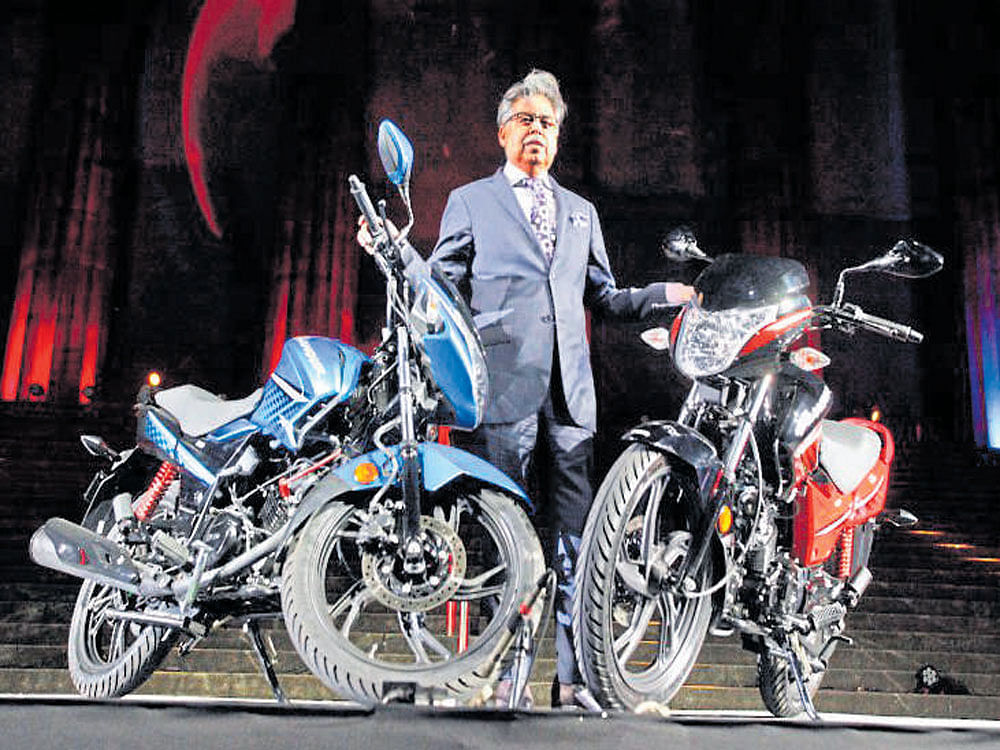 Hero MotoCorp MD and CEO Pawan Munjal unveils the  company's Glamour motorcycles in Buenos Aires on Friday.
