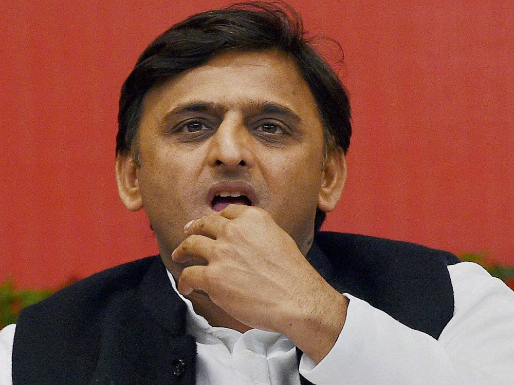 Samajwadi Party, which is not on the same page with Congress on the issue of inclusion of RLD, said if that party wanted to defeat BJP, it should accept SP's formula of seat-sharing. PTI File Photo