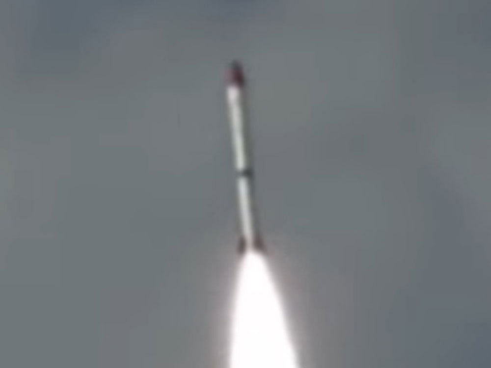 Ababeel is capable of delivering multiple warheads using Multiple Independent Re-entry Vehicle (MIRV) technology, Army spokesman Major General Asif Ghafoor said in a statement. Screen grab.