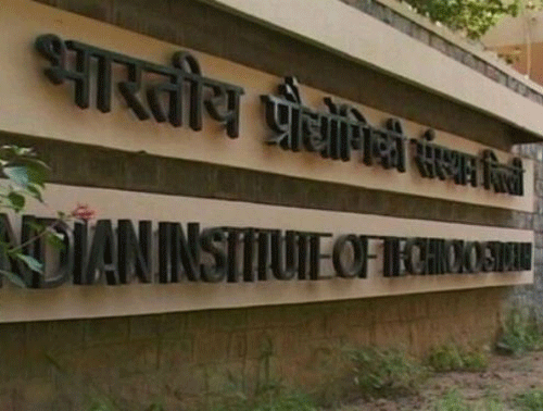 The IITs retained the power to conduct entrance test for undergraduate programmes within their jurisdiction, raising a banner of revolt against such a move during the erstwhile regime of the United Progressive Alliance in 2013. PTI File Photo.