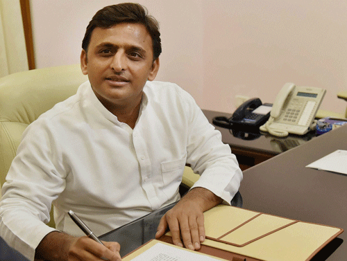 Akhilesh listed the achievements of his government and said that more development will take place if SP returned to power.