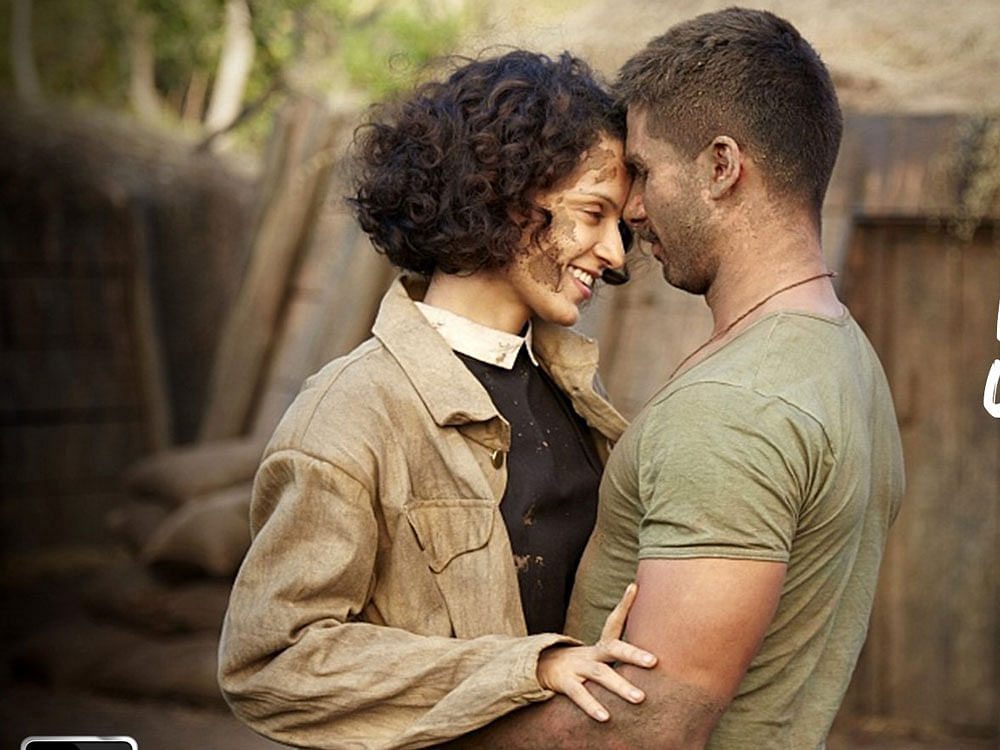 In the Vishal Bharadwaj-directed 'Rangoon', Shahid will be seen romancing Kangana for the first time on screen.
