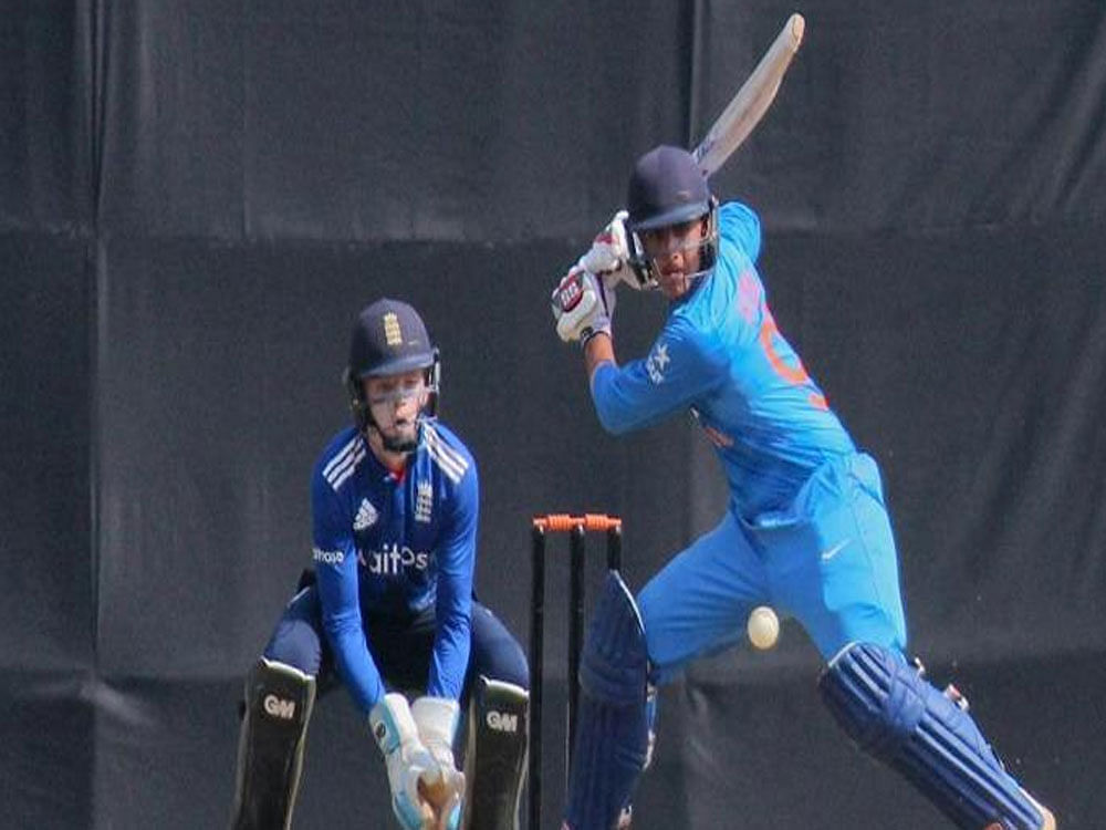 India U-19 team, however, clinched the five-match One-Day International (ODI) series 3-1. It was a patient 65 (off 93 balls) by S Radhakrishnan and a quickfire 40 off 38 balls by Ayush Jamwal and Yash Thakur's 30 off 52 balls which brought the hosts near the target. India colts had a poor start after pacer Jack Blatherwick picked up opener Priyam Garg (O) in the first over and then dismissed skipper Abhishek Sharma (4). Screengrab