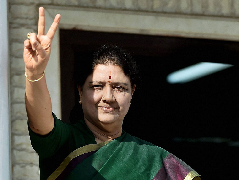 Sasikala said she believed that the Governor would 'act immediately to save the sovereignty of the Constitution, democracy and the interest' of Tamil Nadu. PTI file photo