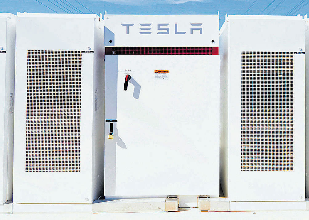 An installation of Tesla batteries connected to distribution circuits at Southern California Edison's Mira Loma substation in Ontario, about 40 miles east of Los Angeles, on January 30, 2017. A whirlwind three-month project is helping the luxury carmaker transform itself into a multifaceted clean energy company. INYT