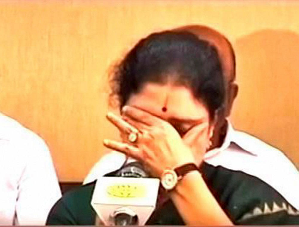 TV Grab- AIADMK General Secretary VK Sasikala in tears as she speaks before leaving from Koovathur Resort to Poes Garden at Koovathur, outskrits of Chennai on Tuesday. PTI Photo