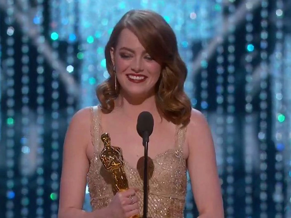 Emma Stone wins best actress Oscar for 'La La Land'