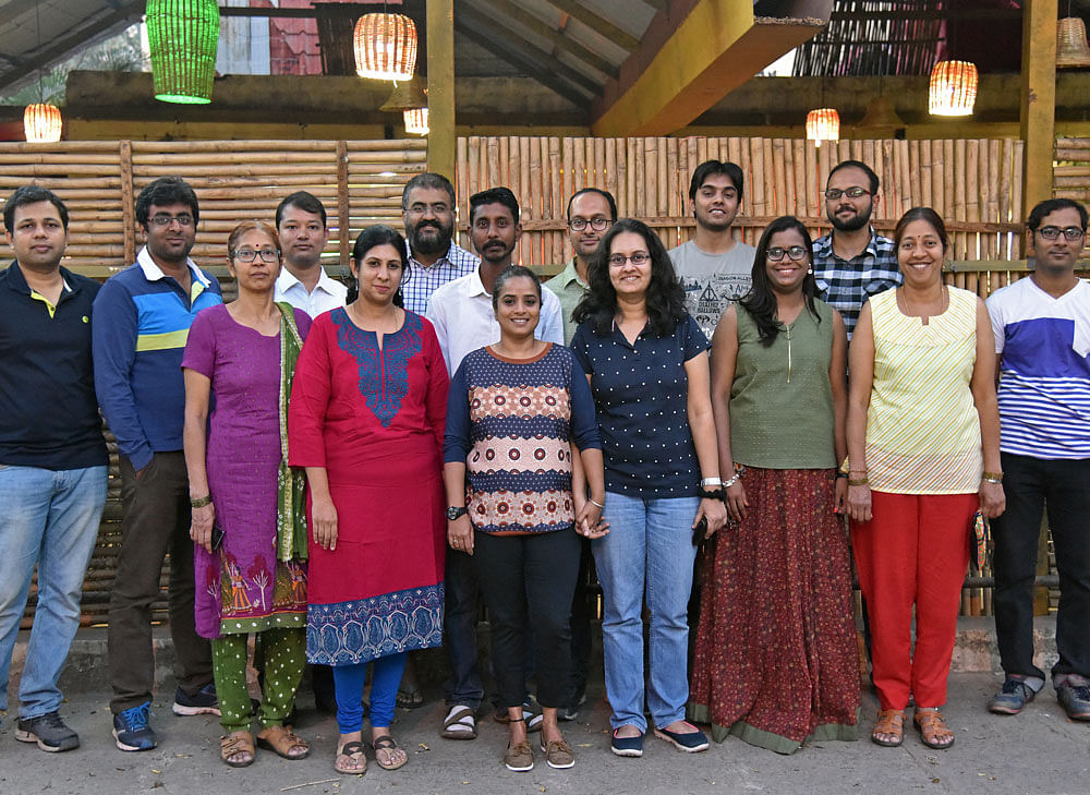 Voracious readers: (Back row, from left) Harinarayanan K, Rajat Sharma, Debpratim De, Avinash D'Souza, Raghavendra, Ashok Unny, Sachin Shetty, Narayana Krishnan and Chaitanya Yeturi. (Front row) Panaga, Karishma Dinasi, Sharada Rao, Shirisha Valluri,Veena Soujanya and Padmini. DH&#8200;PHOTO&#8200;BY&#8200;S&#8200;K&#8200;DINESH