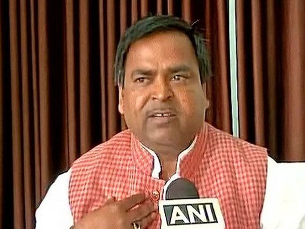 The passport of rape accused UP minister Gayatri Prajapati was impounded today and a look-out notice was issued against him. FIle Photo