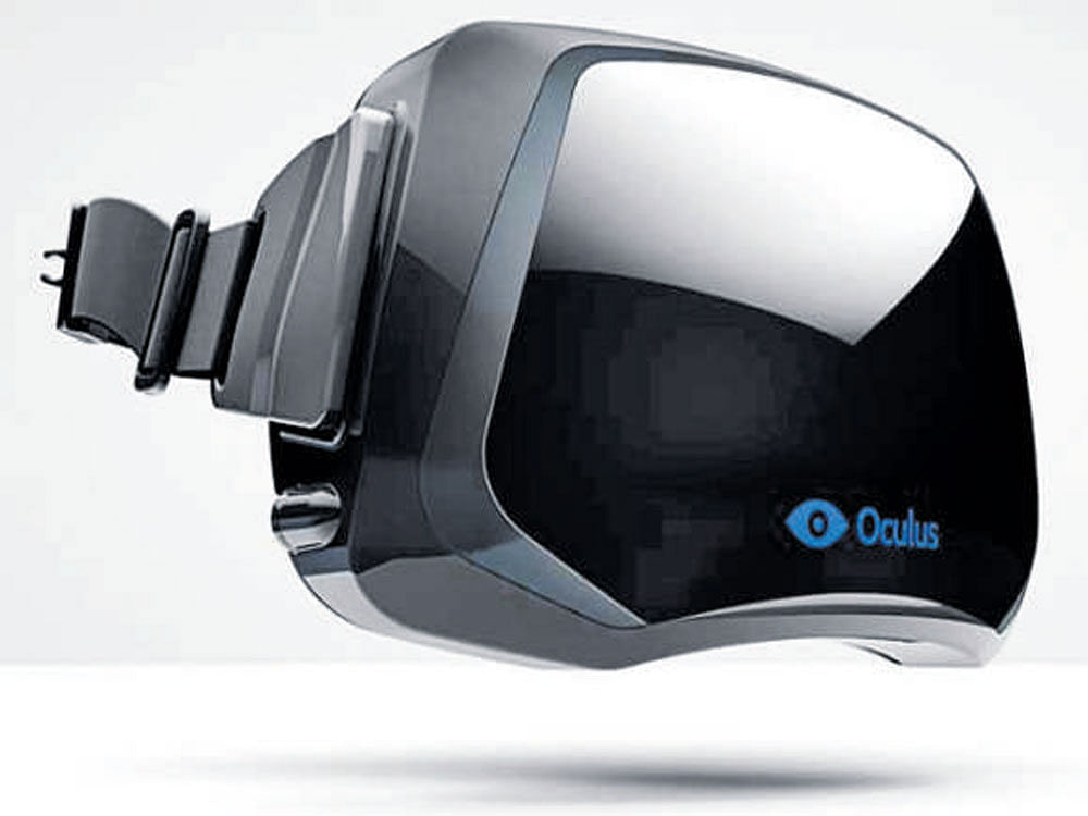 Oculus cuts prices of its VR gear