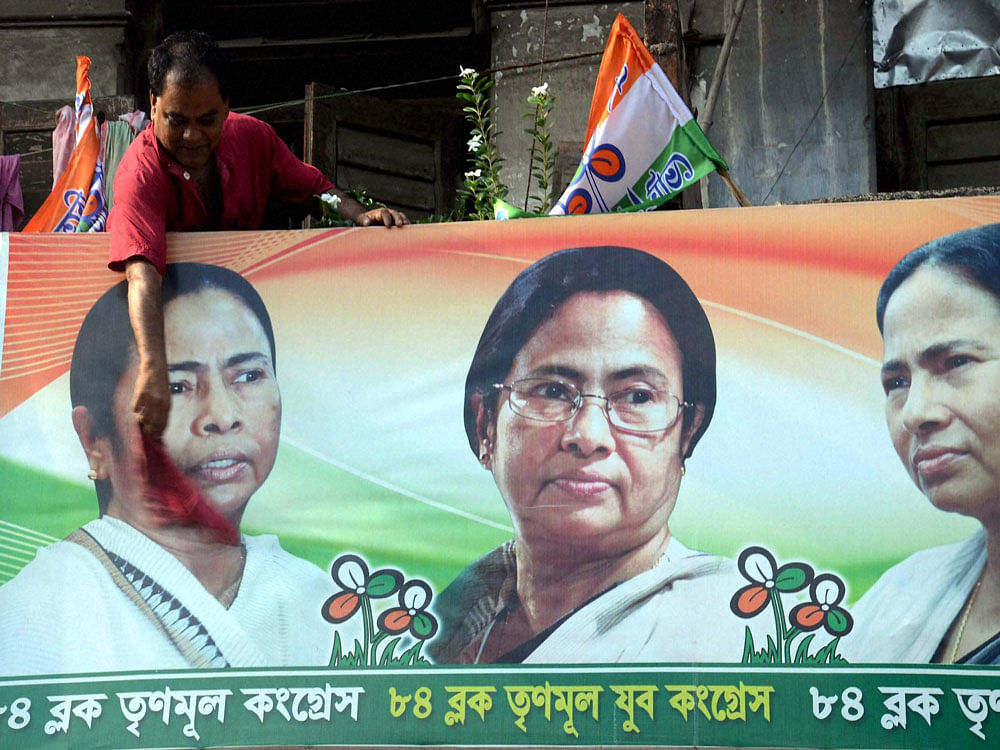 The court directed the CBI to register FIR, if required, after completion of the preliminary inquiry and initiate formal investigation thereafter. The Narada sting tapes, which were released to different news organisations before the 2016 Assembly elections in West Bengal, showed some leaders allegedly taking money. PTI file photo