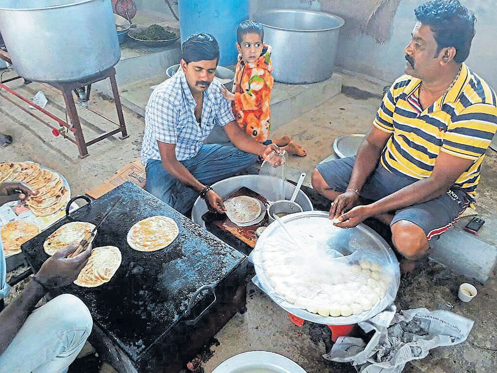 UNIQUE LEGACY About 60 households in Kondrahalli village of Malur taluk have continued their family profession, cooking. DH PHOTO