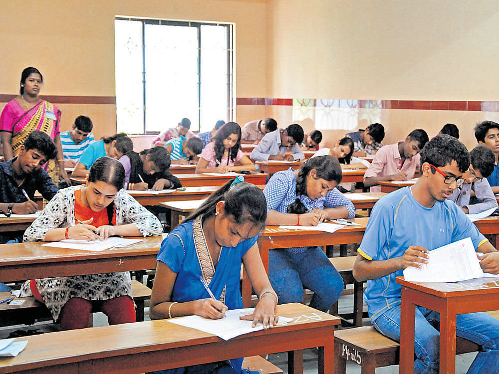 Rayareddy said the Centre is planning to introduce NEET for admissions to engineering courses also. But nothing has been finalised yet. DH File Photo