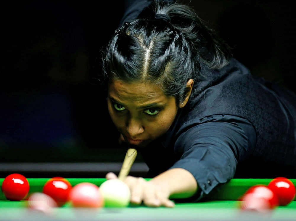 Fine show: India's Vidya Pillai lost to Hong Kong's Ng On Yee in an exciting final of the Women's World meet. Reuters