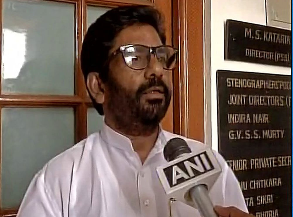Gaikwad had on Thursday abused and assaulted a 60-year-old duty manager of the national carrier with slippers over not being able to fly business class despite having boarded an all-economy Pune-New Delhi flight. File photo
