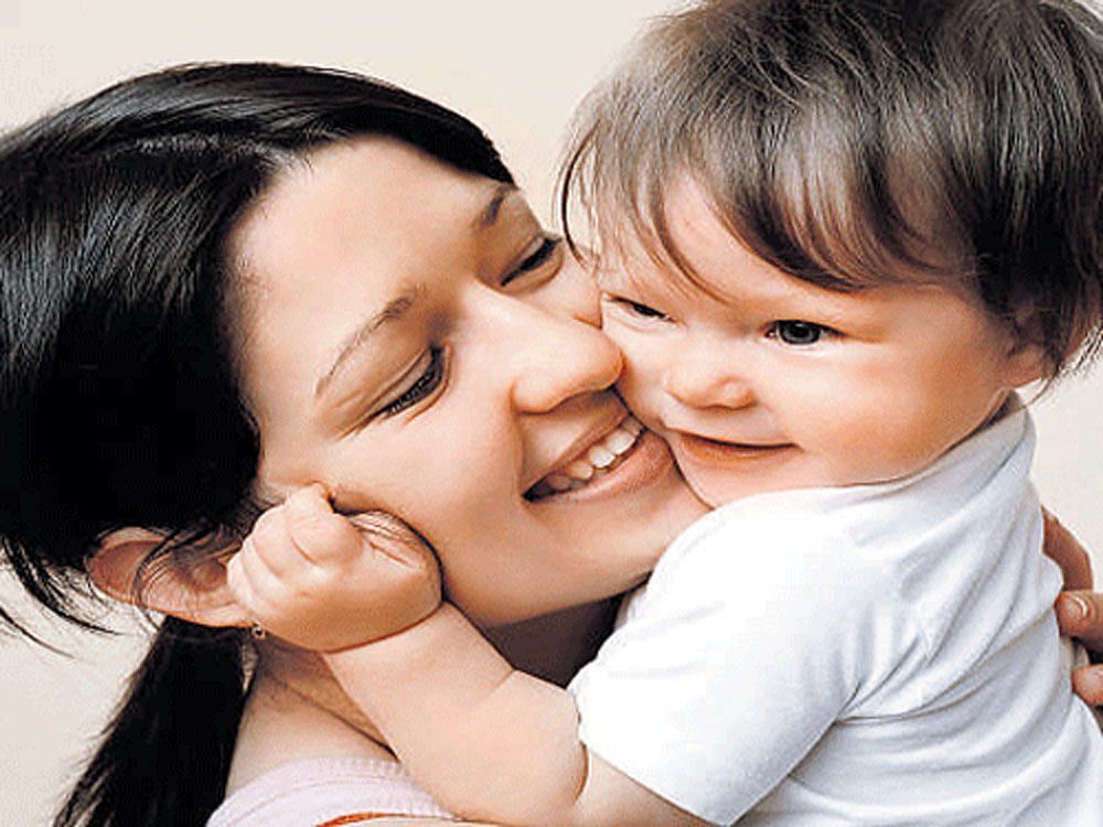 The survey also showed that 90 per cent of doctors believe that babies can recognise their mother's hug. Diaper company Huggies surveyed over 2,000 moms and 500 medical professionals in Delhi, Mumbai, Bangalore, Chennai and Kolkata with the aim of unfolding the power of a hug between a mother and her baby. File photo