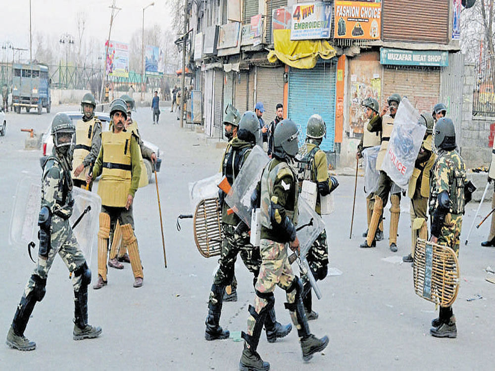 The arrests were made in south Kashmir's Kulgam district, 70 km from here. He claimed Hizbul district commander Altaf Dar alias Al-Kachroo and Towseef Sheikh alias Mossad had formed the module.The SSP said a pistol and some ammunition have been recovered from their possession, and they expect more arrests in the coming days. The byelections to the Srinagar and Anantnag Lok Sabha constituencies are to be held on April 9 and April 12, respectively. File photo