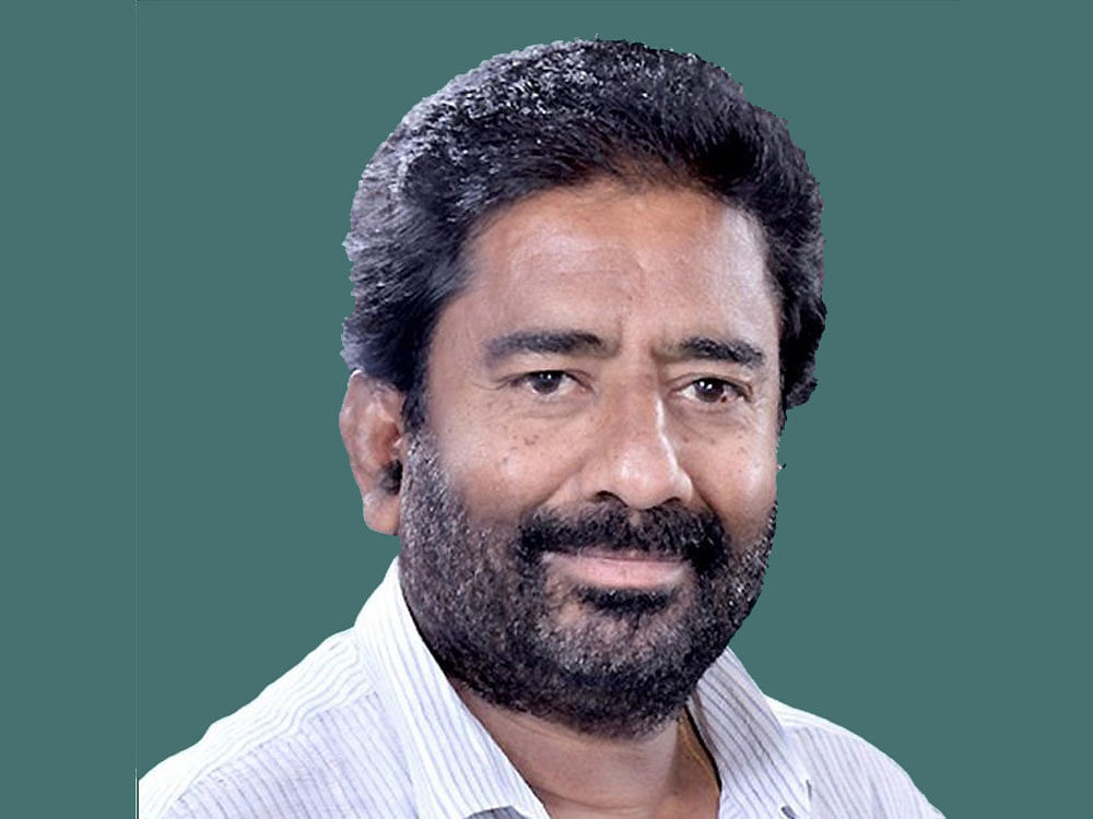 Shiv Sena MP Ravindra Gaikwad.