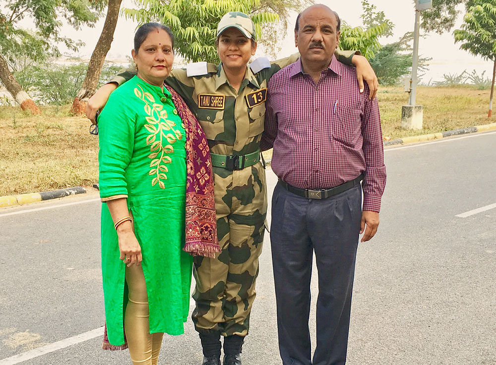 Tanushree Pareek with her parents.