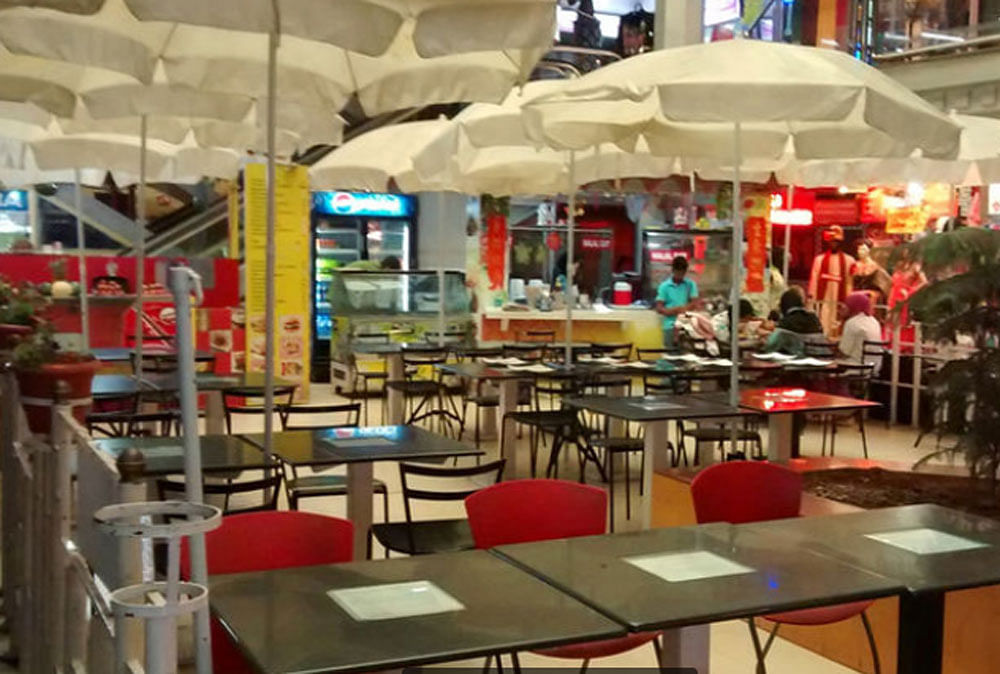 COMFORTABLE: A glimpse of the eatery located inside Fifth Avenue Mall.