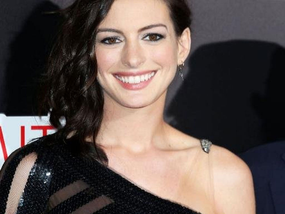 Anne Hathaway. Picture courtesy Twitter