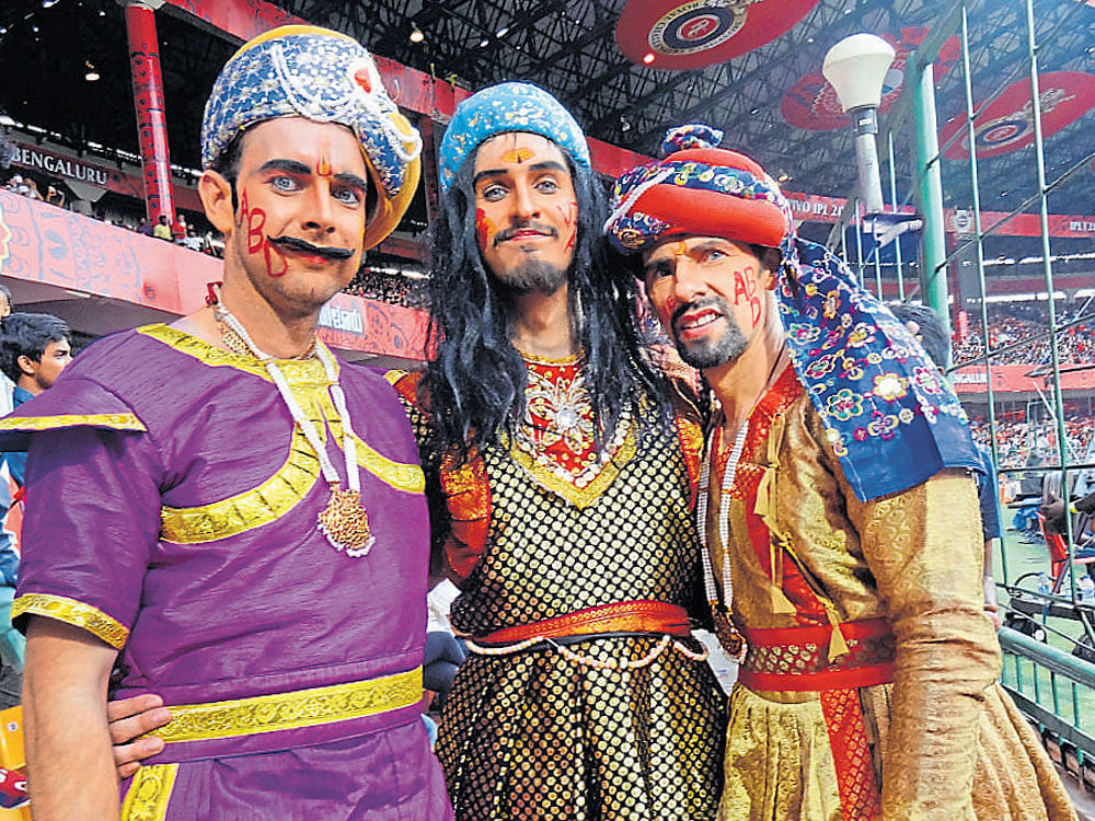 jazzy IPL matches have been seeing people coming out in fancy outfits and  accessories. (Above) Jamison Fletcher, Jari Aro-Heinila and Timo Saarotmaa.
