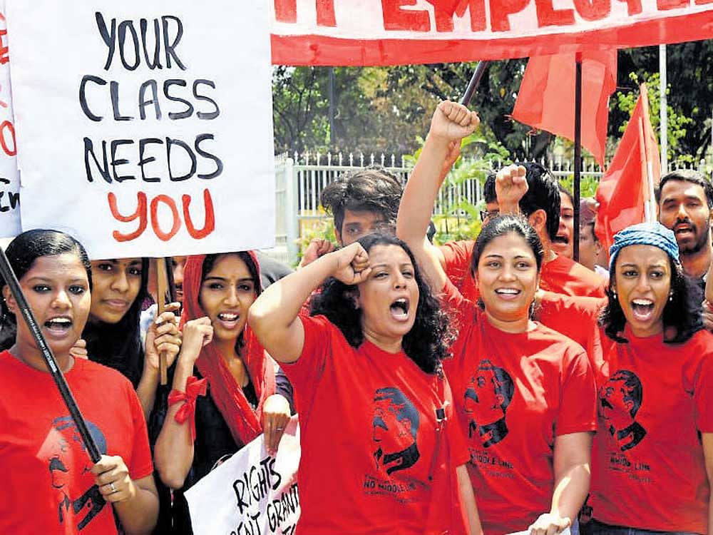 Information Technology employees take part in a May Day rally in front of Town Hall  in Bengaluru on Monday. dh photo