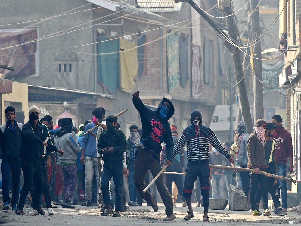 The current turmoil in Kashmir has been a ripe opportunity for militants to radicalise youth into committing acts of terror in the name of a freedom struggle. Photo credit: PTI.