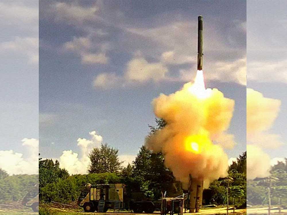 For two consecutive days, the Southern and South Western Commands of the Indian Army have successfully fired the Brahmos Block-III land attack cruise missile system in the Andaman and Nicobar Islands. In both cases, the missile demonstrated an accuracy of less than one metre. DH photo