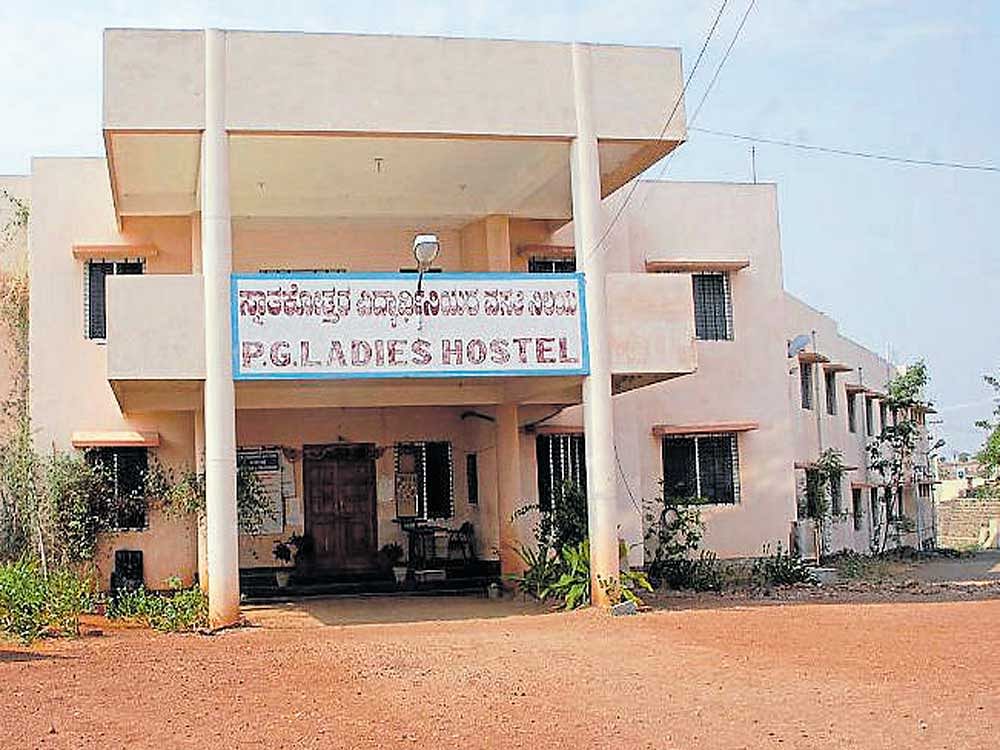 The postgraduate ladies hostel on the campus of the Akkamahadevi Women's University in Vijayapura. DH PHOTO