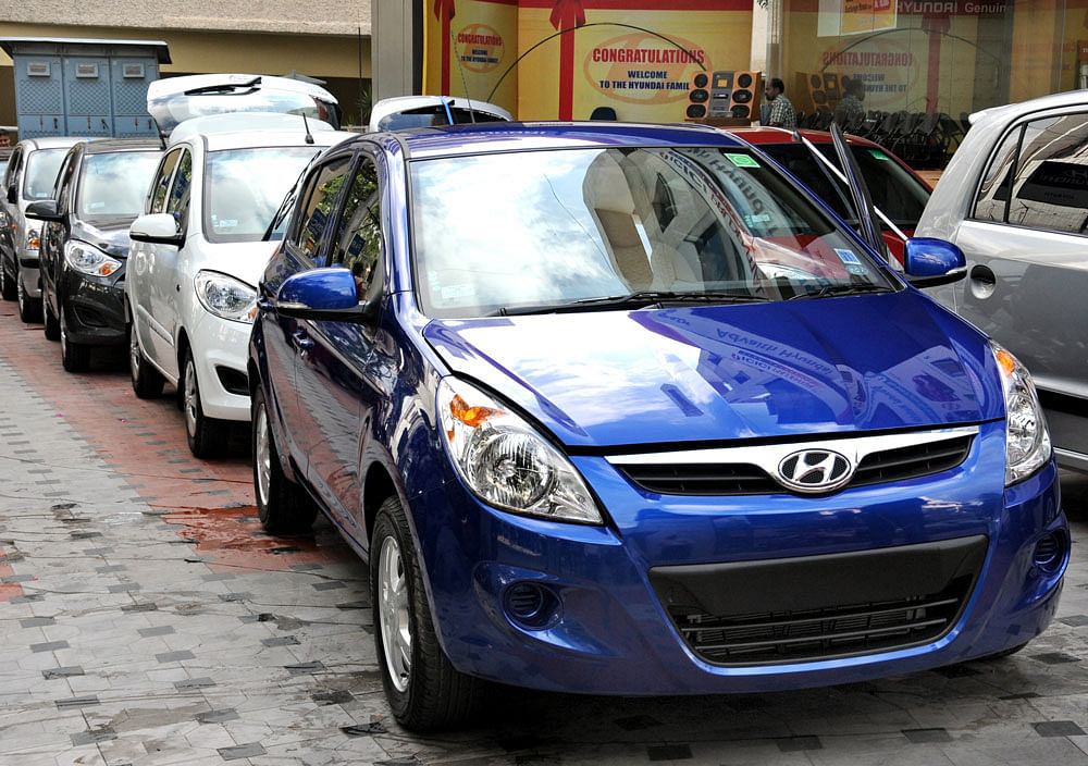 Mini segment cars and compact sedans led sales growth in passenger cars segment during the last month. File Photo