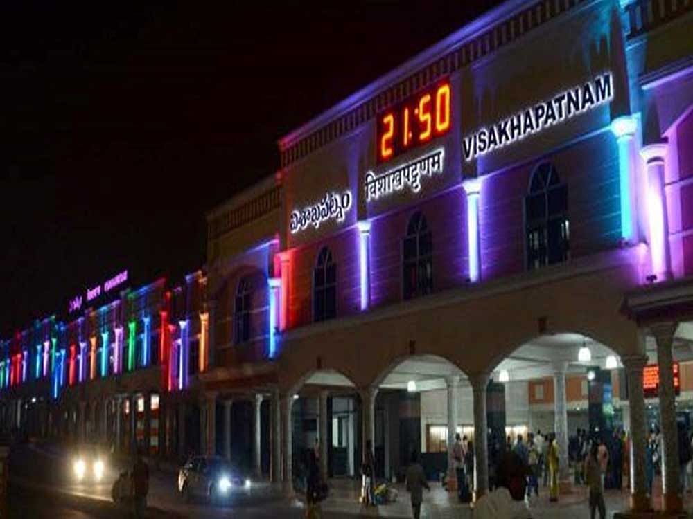 Visakhapatnam in Andhra Pradesh is the cleanest railway station in the country, while Secunderabad Junction in Telangana stood second in the latest cleanliness survey of top railway stations. According to the survey report released by Railway Minister Suresh Prabhu here on Wednesday, in AI category (station with annual revenue of more than Rs 50 crore), Jammu Tawi in Jammu and Kashmir bagged the third place. Picture courtesy Twitter