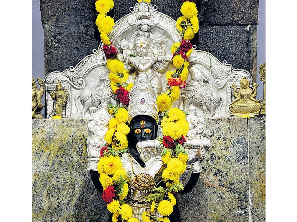 Distinctive: The idol of Krishna at Kakolu near Bengaluru. Photo by author.