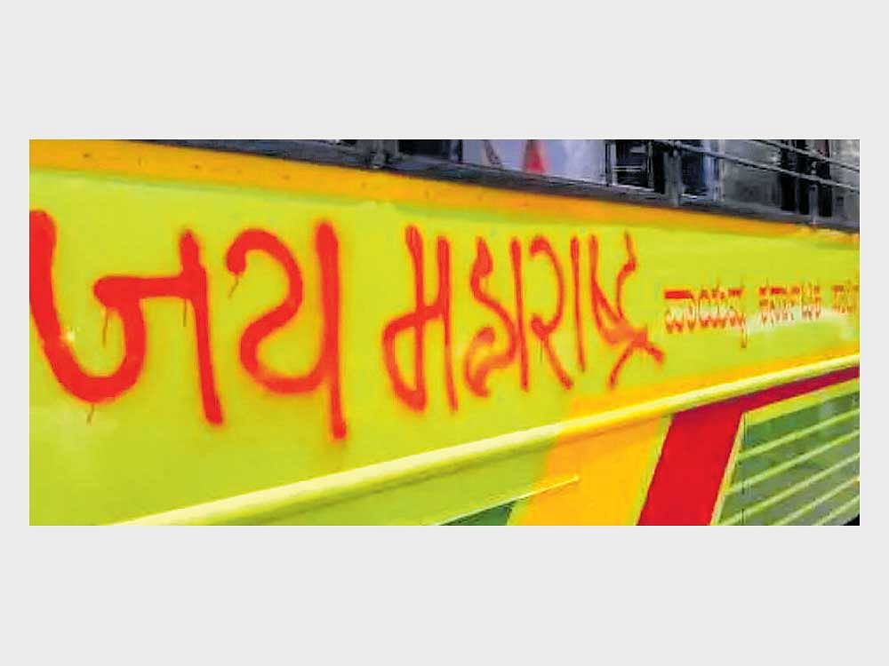 'Jai Maharashtra' spray-painted on an NWKRTC bus in Kolhapur, Maharashtra, on Tuesday. DH photo
