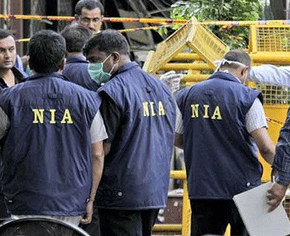 The NIA has asked two Separatist leaders from Kashmir to be present at its headquarters in Delhi in connection with suspicions of terror funding. Photo credit: PTI.