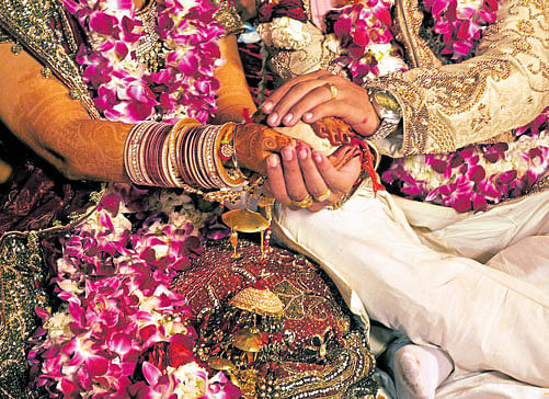 In a bizarre case, which has few precedents, a man charged with bigamy has been asked by the cops to stay for first three days of a week with his first wife while another three days with the second wife. The seventh day he will have to stay alone. Deccan Herald file photo for representation only