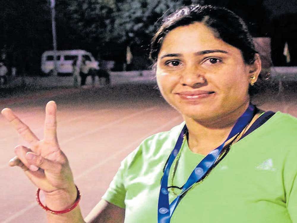Uttar Pradesh's Sarita Singh clinched gold in the women's hammer throw on Thursday.