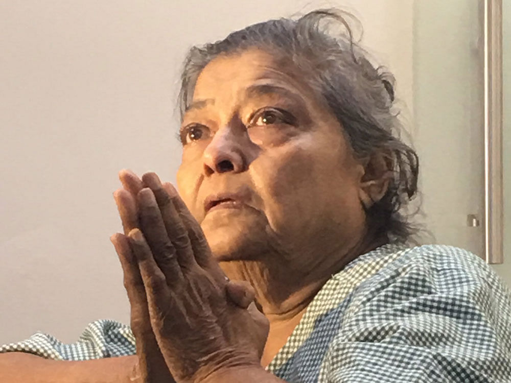Geeta Kapoor was discharged from hospital, more than a month after her son abandoned her and has now been shifted to an old age home. Twitter