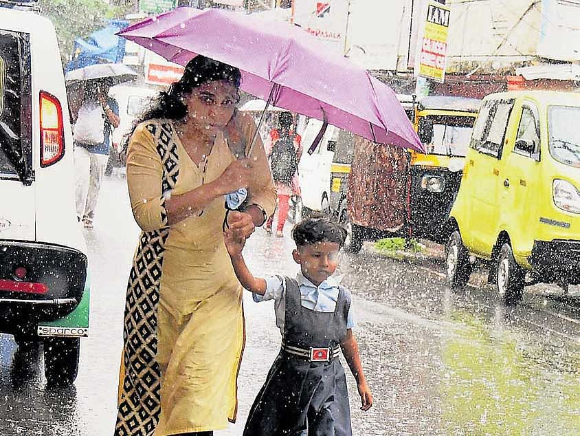 Off-shore trough keeps monsoon active in south
