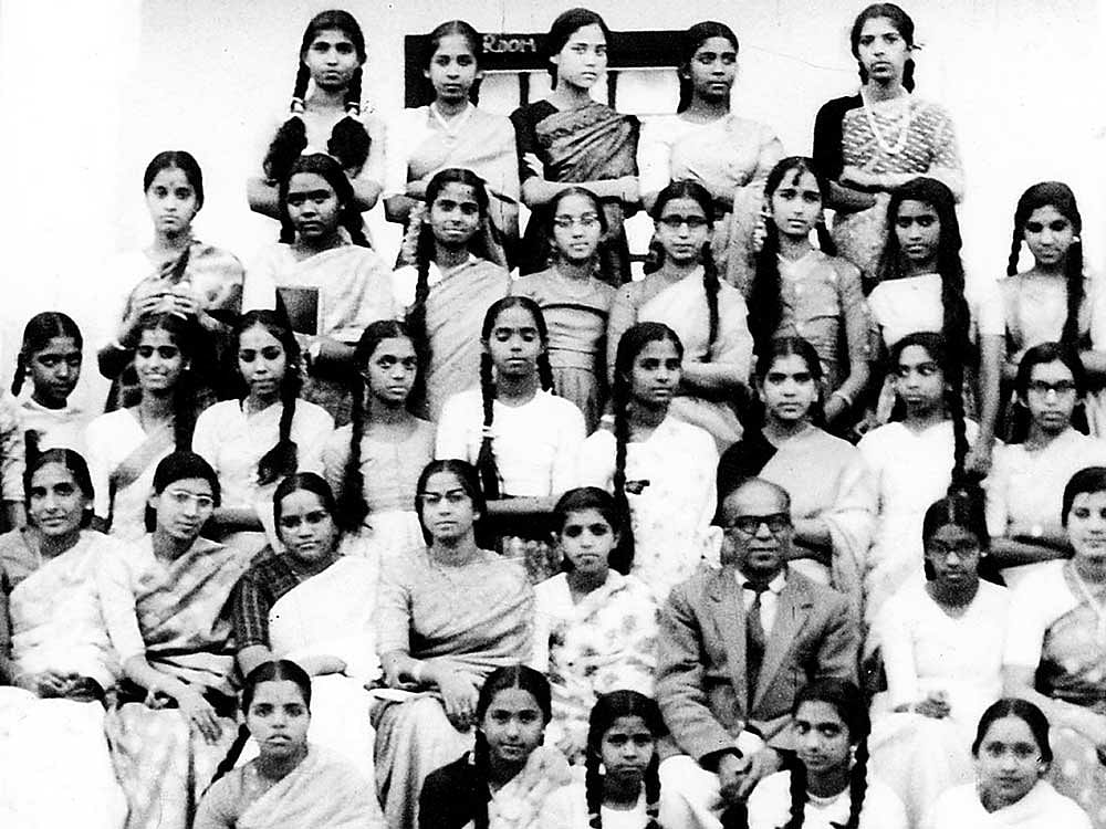(First row, from left) Nagalakshmi, the author, Savithri, Gayathri and Lalitha. (Second row) Leila Rau, Fahmeeda Akthar, Shantha, Fareeda Begum, Chandraprabha, Rangaswami and Shantha (seventh). (Third row) Nagarathna (fourth), Uma, Asha and Lalitha (seventh). (Fourth row) T S Ramaa (fifth) and Shachidevi (eighth). (Fifth row) Padma, Gulnaz (third) and Vijayalakshmi (fifth).